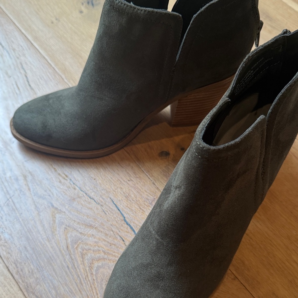 Women's Dark Olive NEW Ankle Boots -